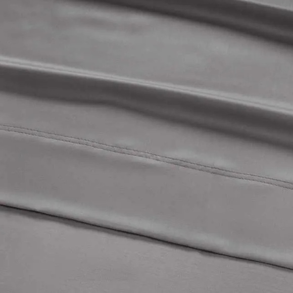 NWT Pure Earth Sheet Set Gray Solid 4 Piece 300 Thread Count Queen Sheet… - Picture 4 of 6